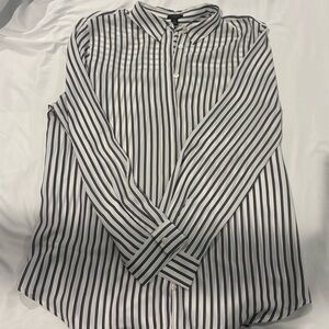 Ann Taylor Black and White Casual Button Down Shirt